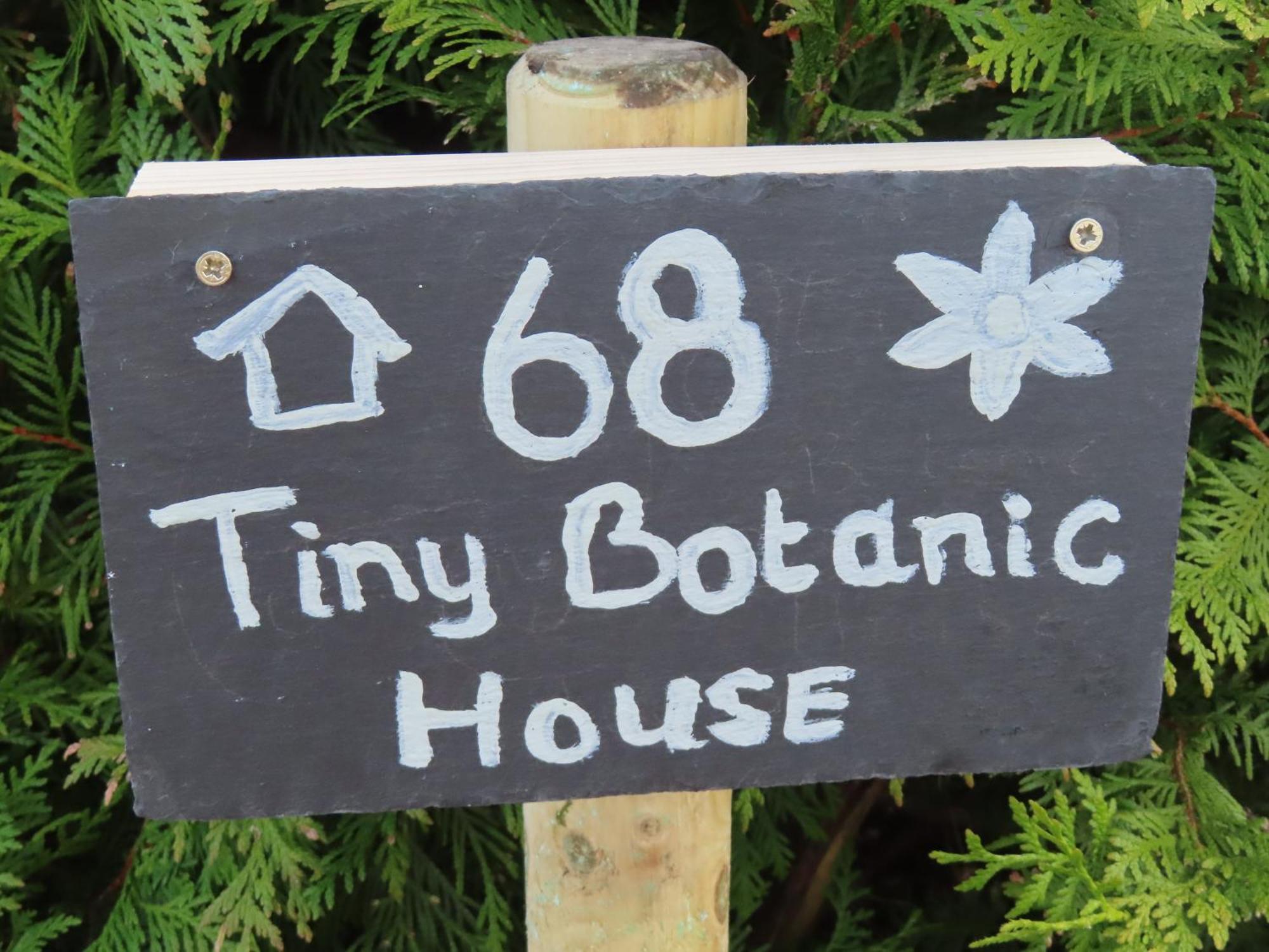 Tzummarum Tiny Botanic Houseヴィラ エクステリア 写真